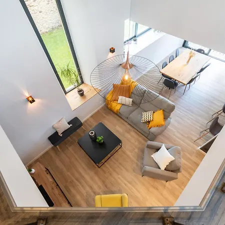 Les Combettes - Terrasse, Jardin & Proche Feriehus Moyrazes