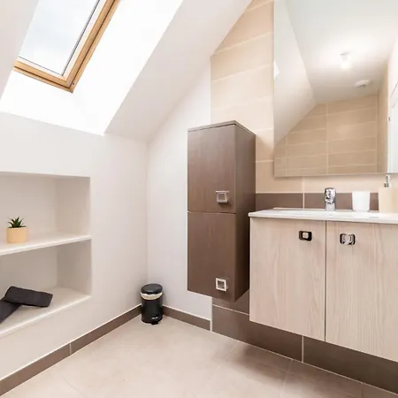 Les Combettes - Terrasse, Jardin & Proche Feriehus *