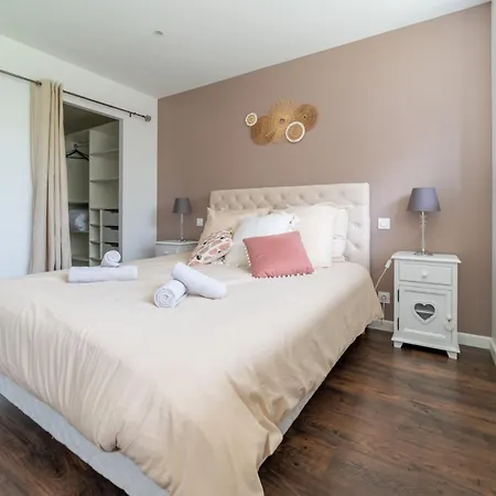 Les Combettes - Terrasse, Jardin & Proche Feriehus